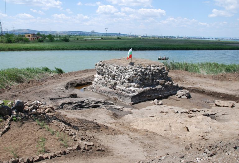 Научете-историята-на-предшественика-на-днешен-Бургас-–-крепостта-Порос