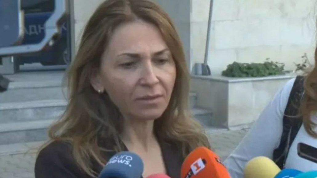 Шефката-на-Митниците-ще-обжалва-задържането-си-под-стража