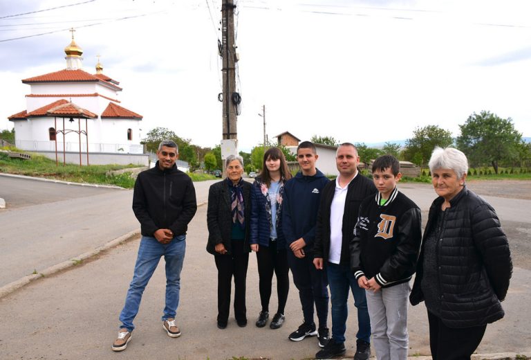 Ученици-от-Айтос-ще-запишат-родовата-си-история