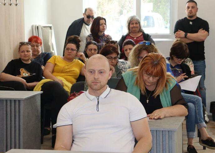 Кметът на Камено призова за намиране на по-добра технология за третиране на нефтените утайници на територията на „Лукойл Нефтохим Бургас“ 2 25D0 25BA 25D0 25B0 25D0 25BC 25D0 25B5 25D0 25BD 25D0 25BE1000