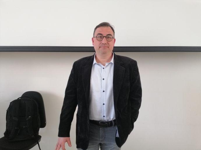 2 2520 2520Copy 25201.jpg661a29f617801