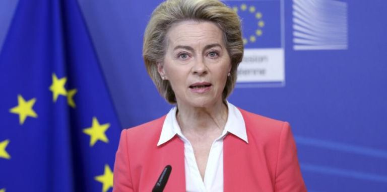 Еврокомисията-осъди-нападението-над-Фицо:-Това-е-удар-срещу-демокрацията