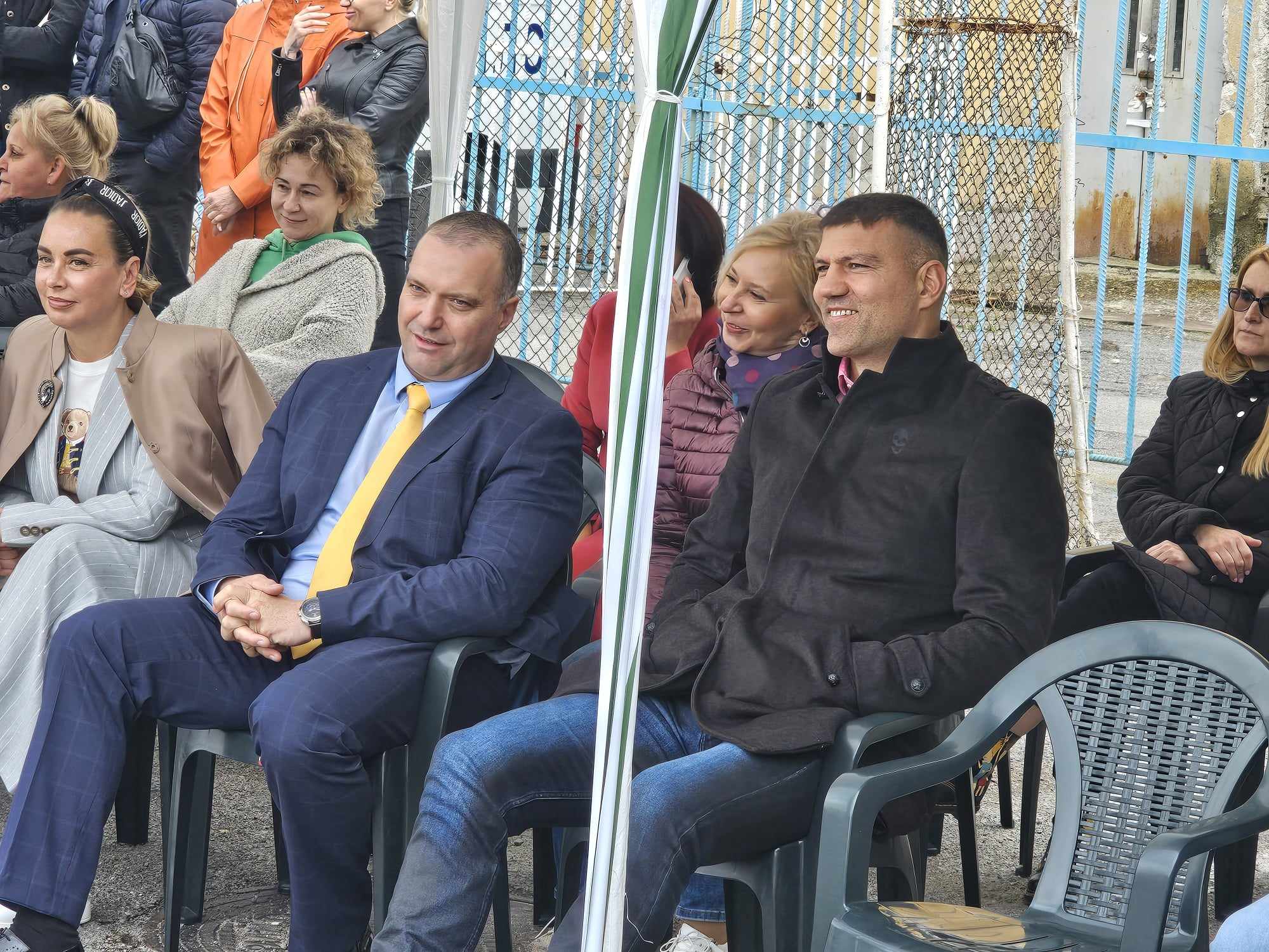 Млатиха се до кръв в пандиза пред очите на Пулев 3 25D0 25B1 25D0 25BE 25D0 25BA 25D1 25814