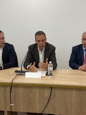 Университет Проф. д-р Асен Златаров скрепи сътрудничеството си с 12 общини 17 171645998394876