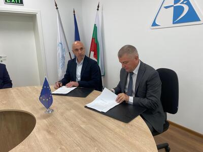 Университет Проф. д-р Асен Златаров скрепи сътрудничеството си с 12 общини 9 171645998458201