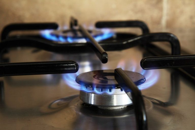Природният-газ-поскъпва-с-над-8%-през-юни