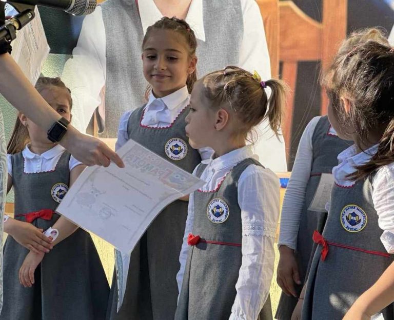 Училище-Монтесори-–-част-от-международния-проект-„sisters-school-project“
