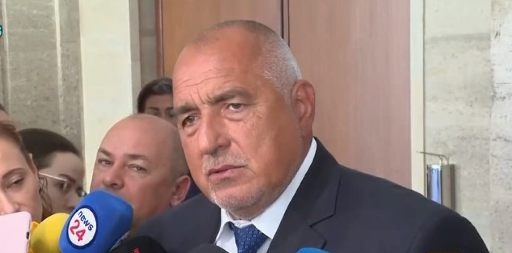Бойко-Борисов:-Натъжен-съм,-защото-се-занимаваме-с-кокошкарски-обиди