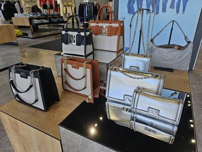 Подарете си истински dream shopping в първата мултибранд зона в Бургас (СНИМКИ) 47 171706203457506