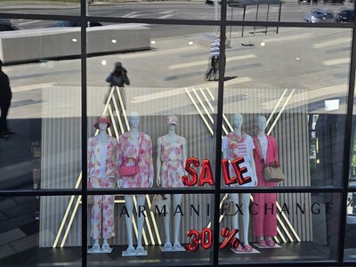 Подарете си истински dream shopping в първата мултибранд зона в Бургас (СНИМКИ) 8 171706216655454