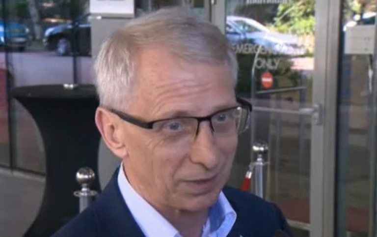 Николай-Денков:-Третият-мандат-трябва-да-се-обсъди-внимателно