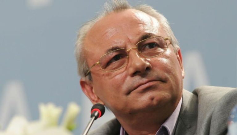 Доган-готви-втора-среща-в-резиденцията-си-в-„Росенец“.-Очаква-се-изявление-за-бъдещето-на-ДПС-утре-вечер
